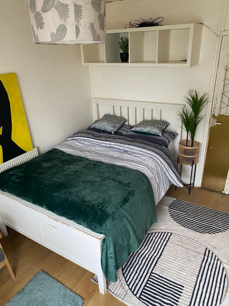 Fantastic double room including bills for single occupancy Postcode E8 4NN