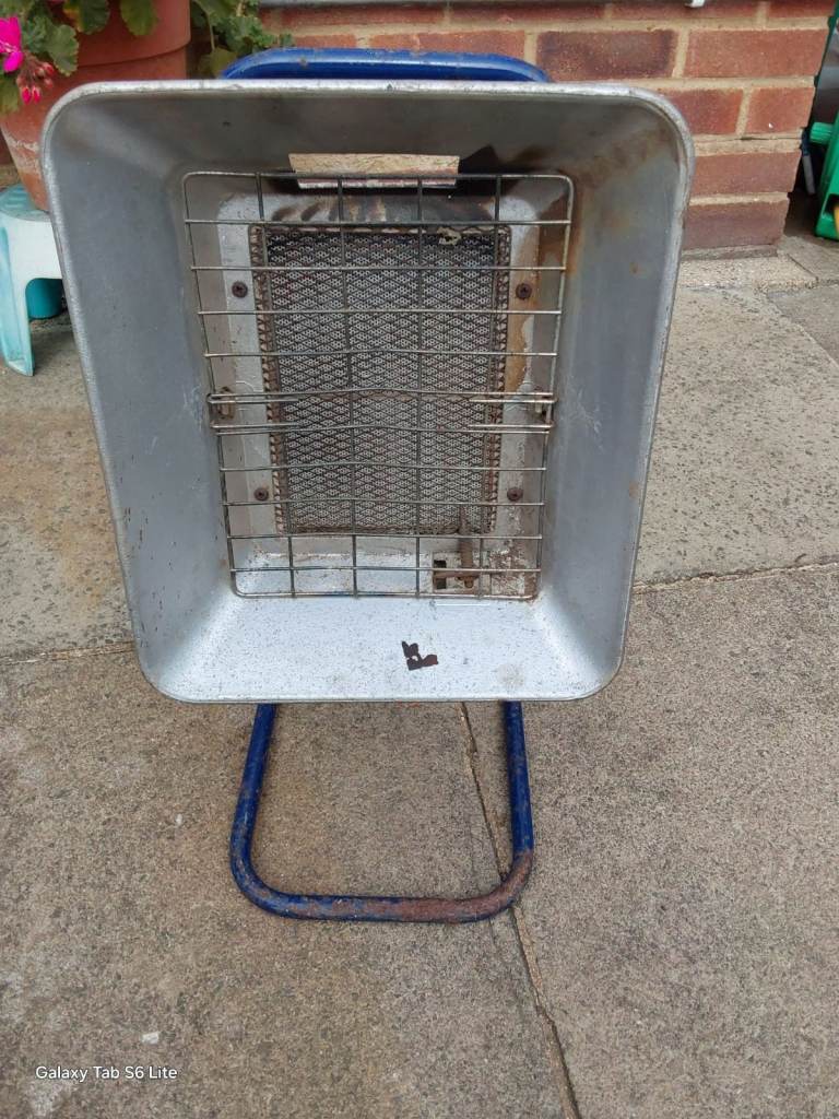 Portable Gas Heater – Fair Condition, Silver/Blue