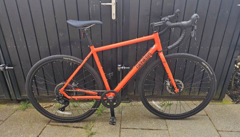Genesis CDA 10 Bike - Medium Orange Frame Cyclocross Gravel Touring Bicycle