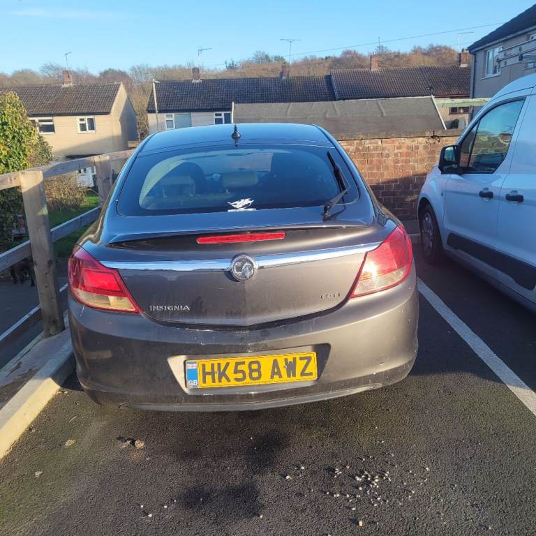 Vauxhall insignia for parts 
