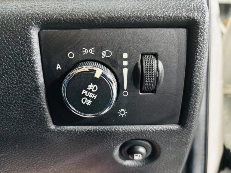 2012 Jeep Grand Cherokee 3.0 V6 CRD Overland Auto 4WD Euro 5 5dr ESTATE Diesel Automatic