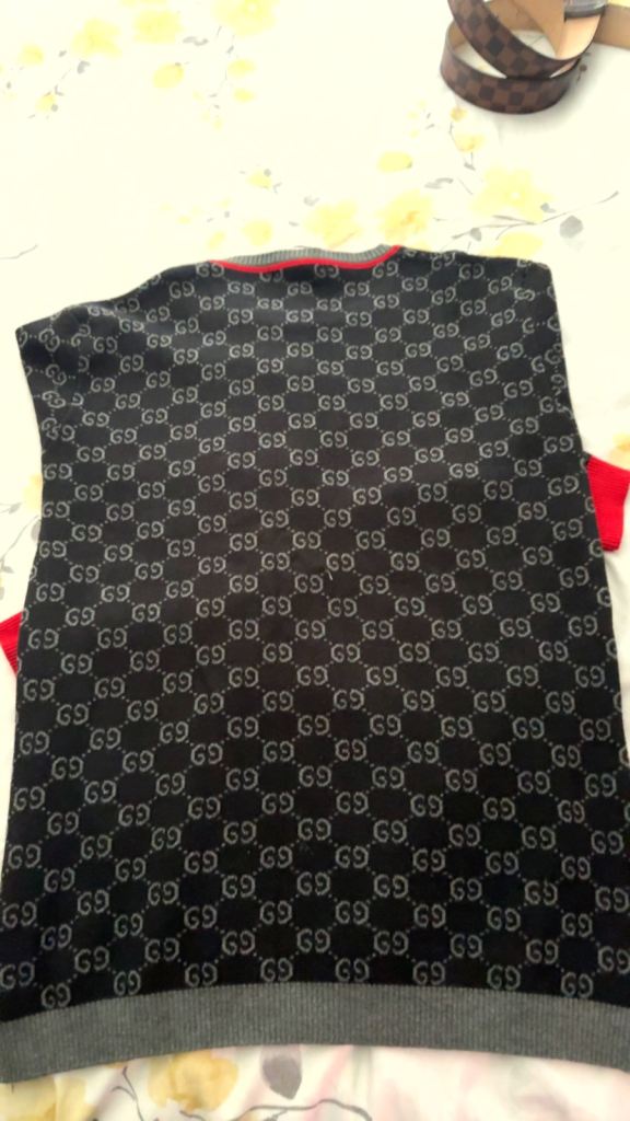 Bundle of jumpers and shirts including Gucci 