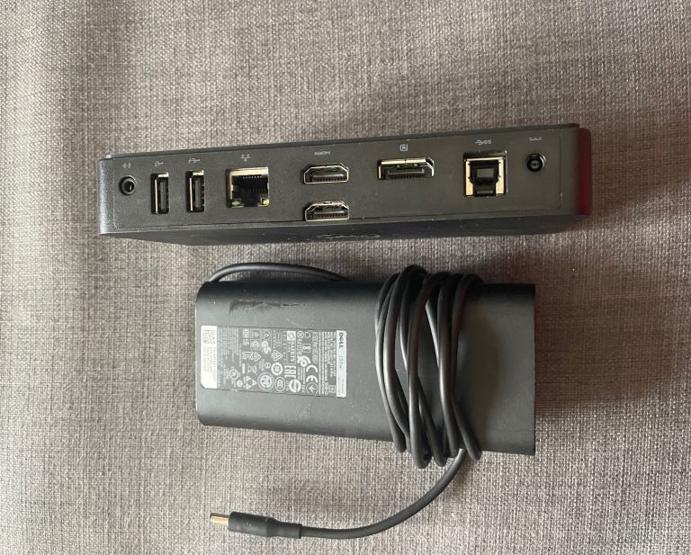 Docking station Dell D3100