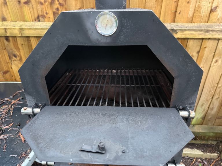 Pizza Oven and Smoker