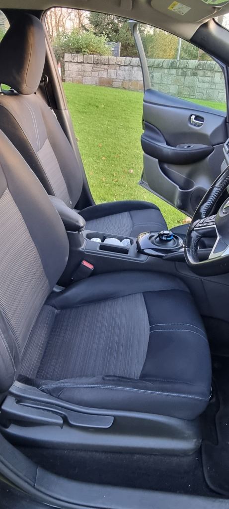 Automatic Luxury Nissan Leaf fully Electric car Cruise Navigation Reverse Camera Auto pilot LEZ