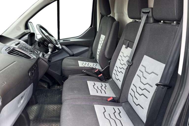 2018 Ford Transit Custom 290 Limited L1 SWB 2.0 TDCi 128ps Low Roof, AIR CON, CRUISE CONTROL Manu...