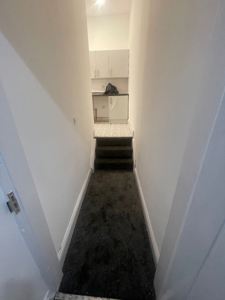 Rooms for Rent - Bills Included Free Wifi & off Street Parking