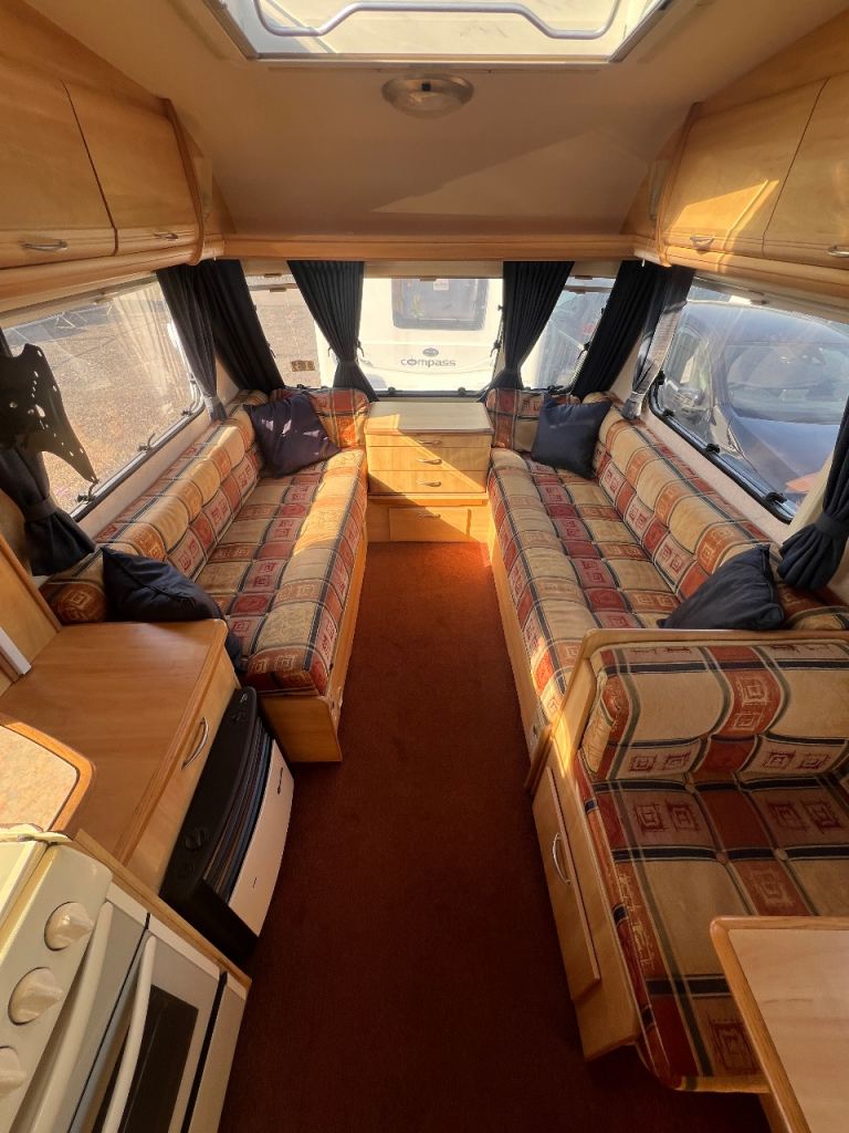 Sterling Europa 520