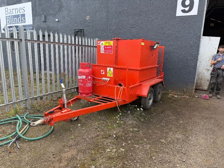 JOB LOT - ROAD SURFACING MACHINERY, GAS HOT BOX TRAILER, ROLLER, WHACKER AND CUTTER