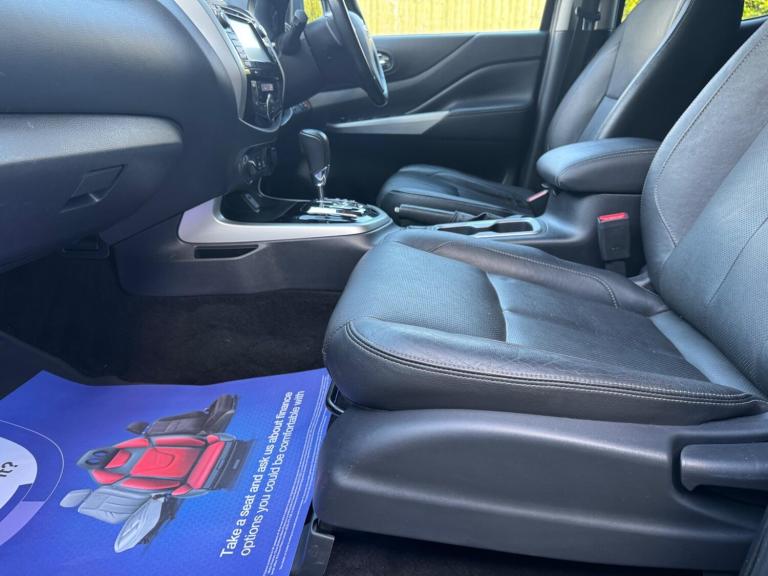  Nissan Navara 2.3 dCi Tekna Auto 4WD Euro 6 4dr Diesel Automatic