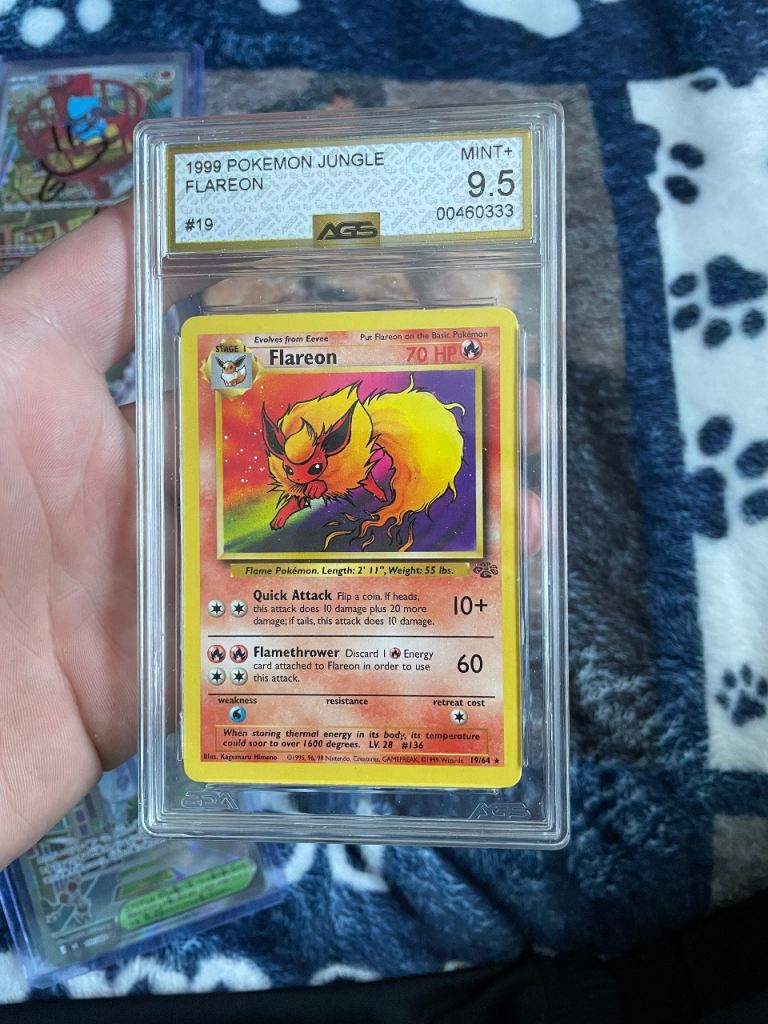 Pokemon Flareon 9.5 Mint + SLAB 
