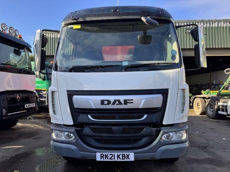 2021 DAF LF-260 SKIP LOADER