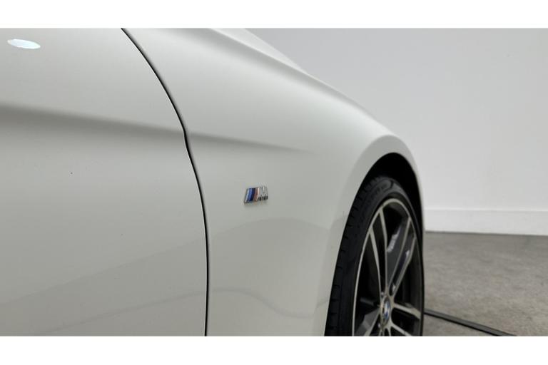 2018 BMW 3 Series 2.0 320i M Sport Shadow Edition Touring 5dr Petrol Auto Euro 6 (s/s) (184 p Est...