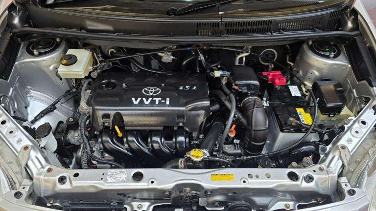 2010 Toyota Raum 1.5 Auto lift mobility chair  Petrol Automatic