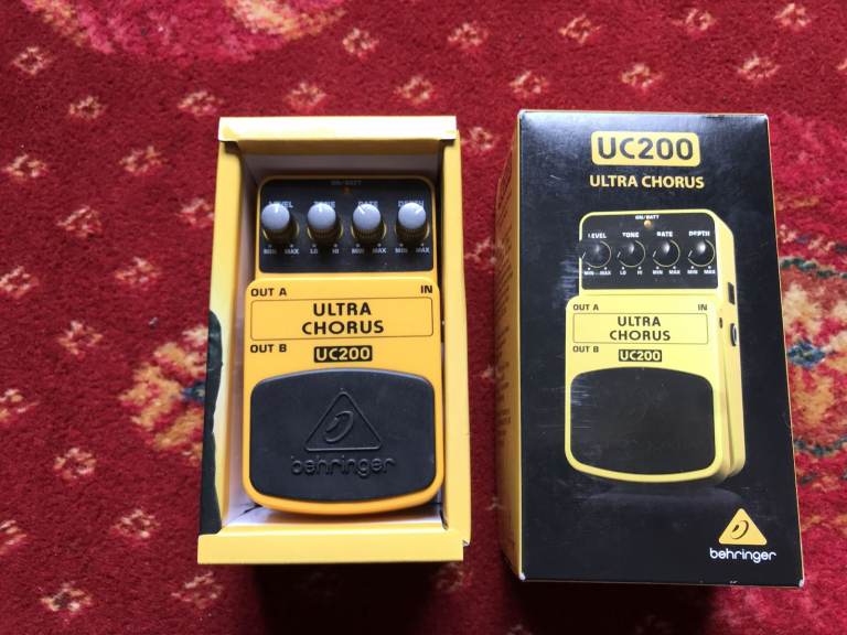 Behringer UC200 Ultra Chorus Guitar Pedal – As Good As New