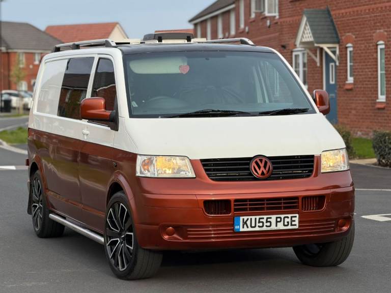 Volkswagen transporter T5.T32 LWB Long wheel Base 2.5Diesel 180 BHP Luxury Camper van Professionally