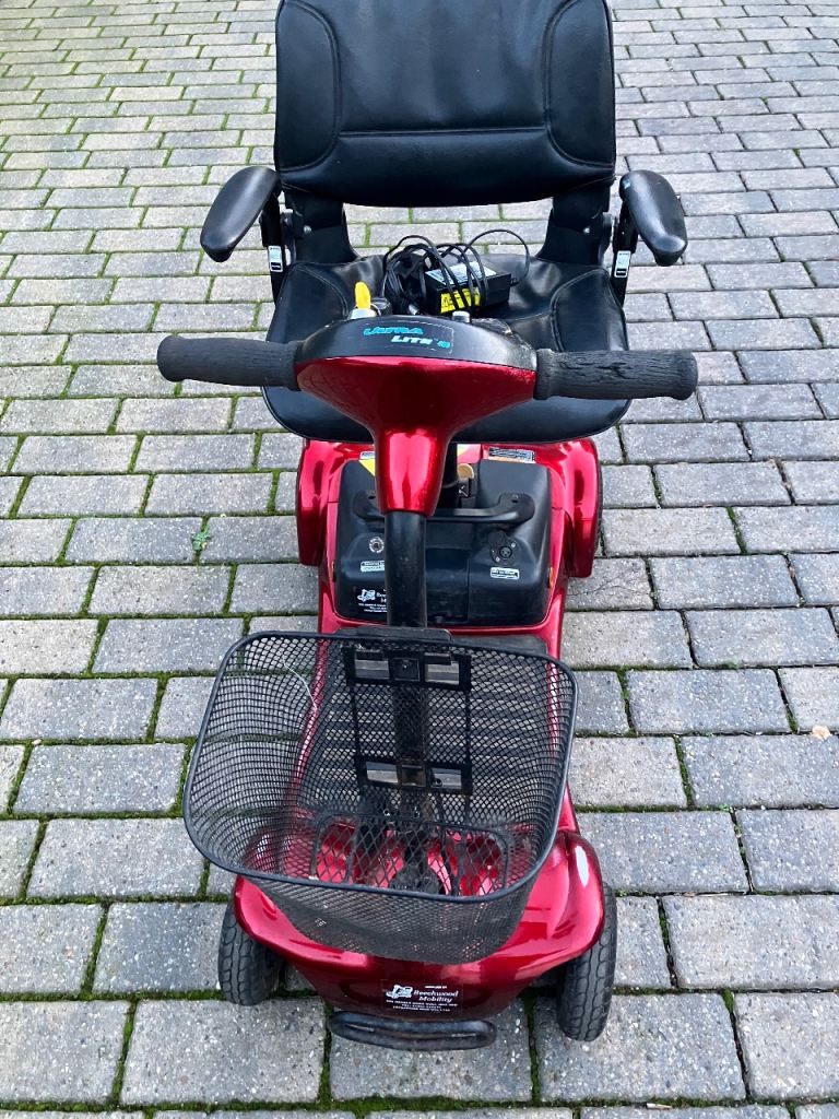 Mobility scooter 