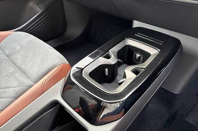 2021 Volkswagen ID.4 150kW 1ST Edition Pro Performance 77kWh 5dr Auto ESTATE ELECTRIC Automatic