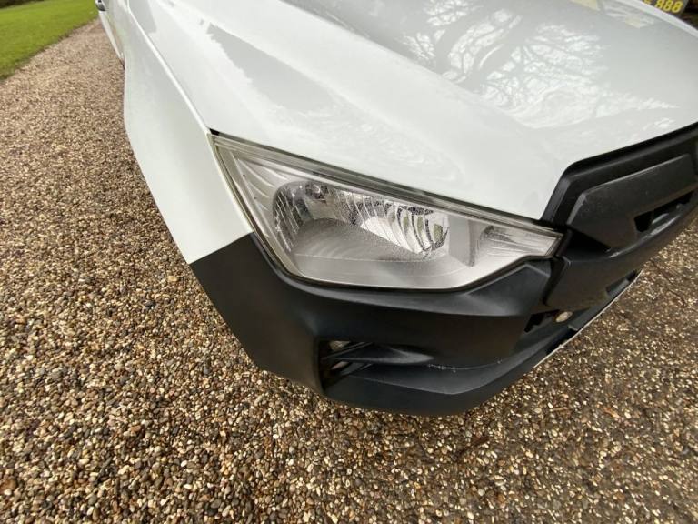 2022 Isuzu D-Max 1.9 TD Utility Pickup Double Cab 4dr Diesel Manual 4WD Euro 6 (s/s) (164 ps PICK...