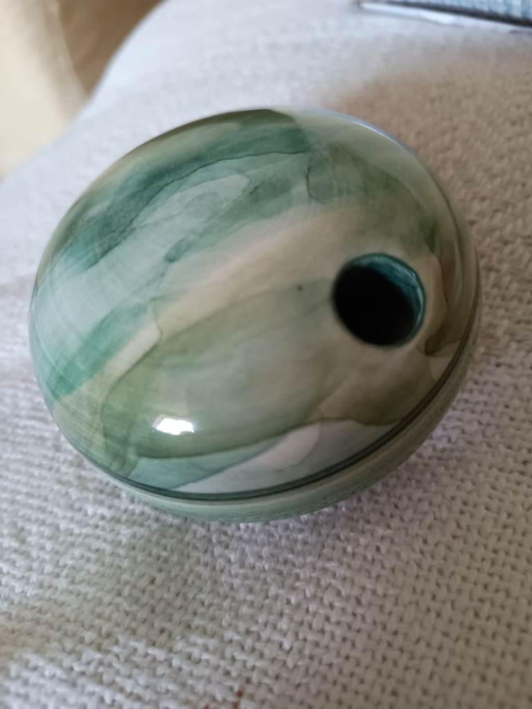 VINTAGE JERSEY STUDIO POTTERY PAPERWEIGHT PEN HOLDER