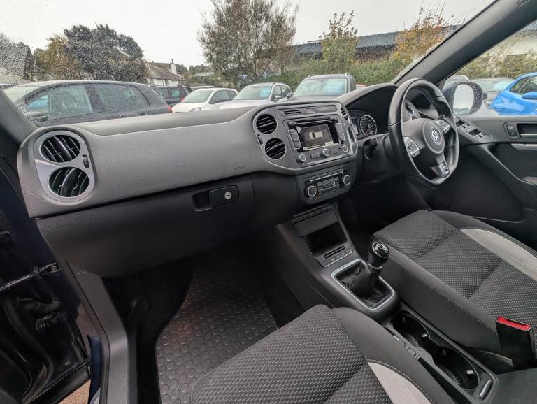 VOLKSWAGEN TIGUAN 2.0 TDI BlueMotion Tech R-Line 2015