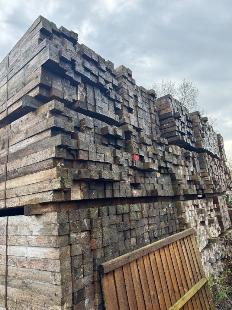 NEW ~ WOODEN / TIMBER LENGTHS / SKIDS / POSTS