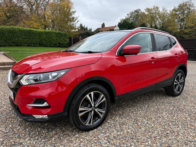 HIGH SPEC 2019 19 NISSAN QASHQAI 1.5 DIESEL N-Connecta + GLASS ROOF - 1 OWNER - 