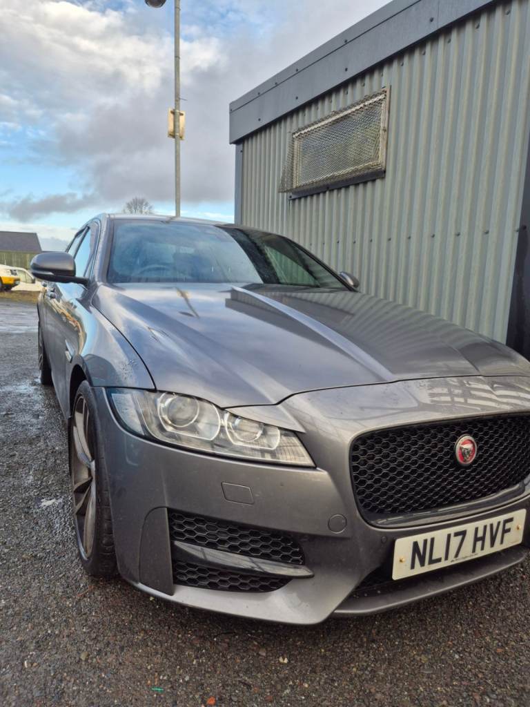 2017 JAGUAR XF R-SPORT AUTO 2.0 DIESEL BREAKING FOR PARTS