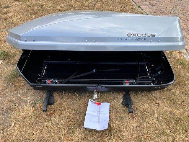 Exodus car roof / top box