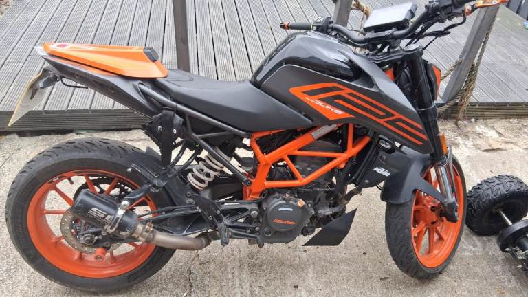 KTM, DUKE, 2022, 125 (cc)