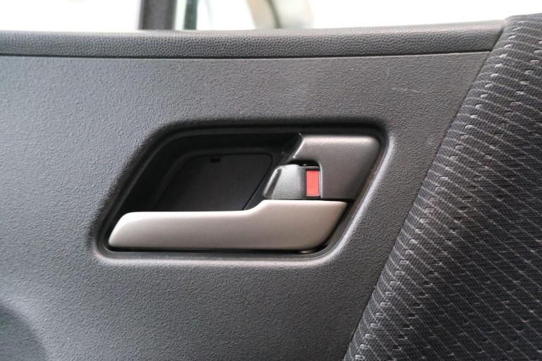 2025 Honda Freed Hybrid - 1 Owner HYBRID ELECTRIC Automatic