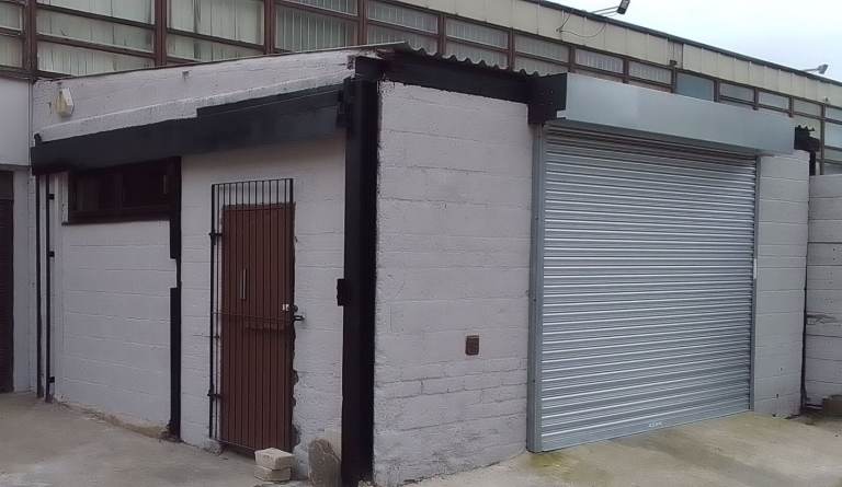  unit  500 sqf workshop and offices from 200sqf