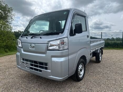 2025 Daihatsu Hijet 2025 PICK UP TRUCK 660cc 4X4 5 SPEED MANUAL * ULEZ COMPLIANT * ONLY 8 MILES  ...