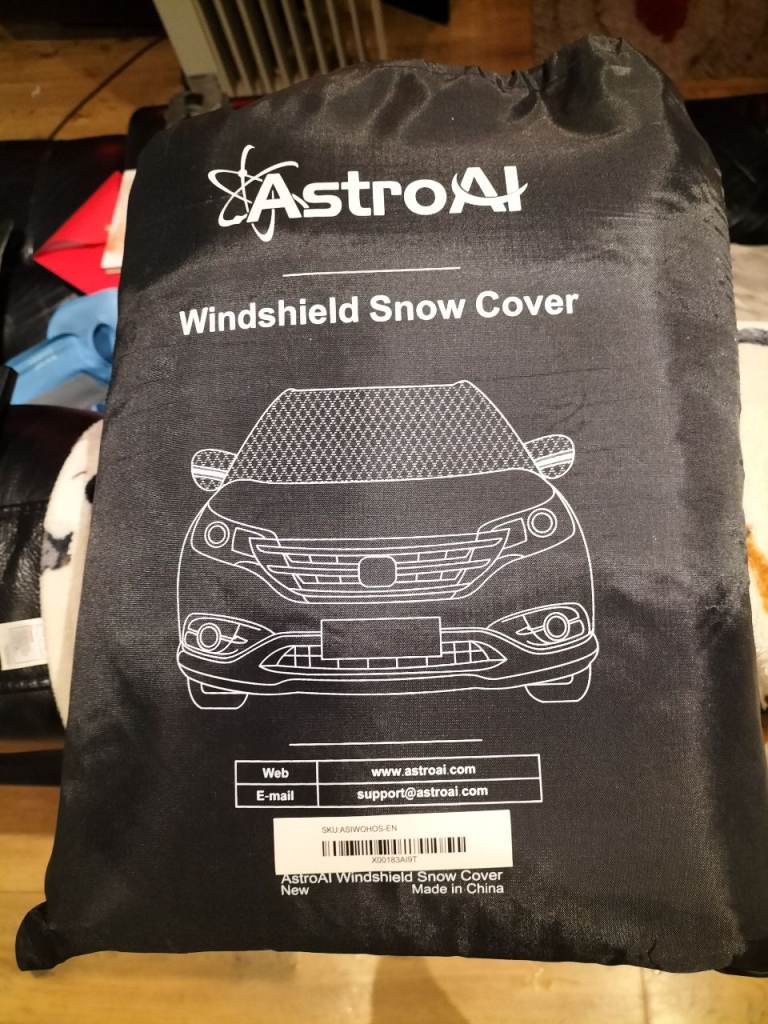 Windscreen snow cover