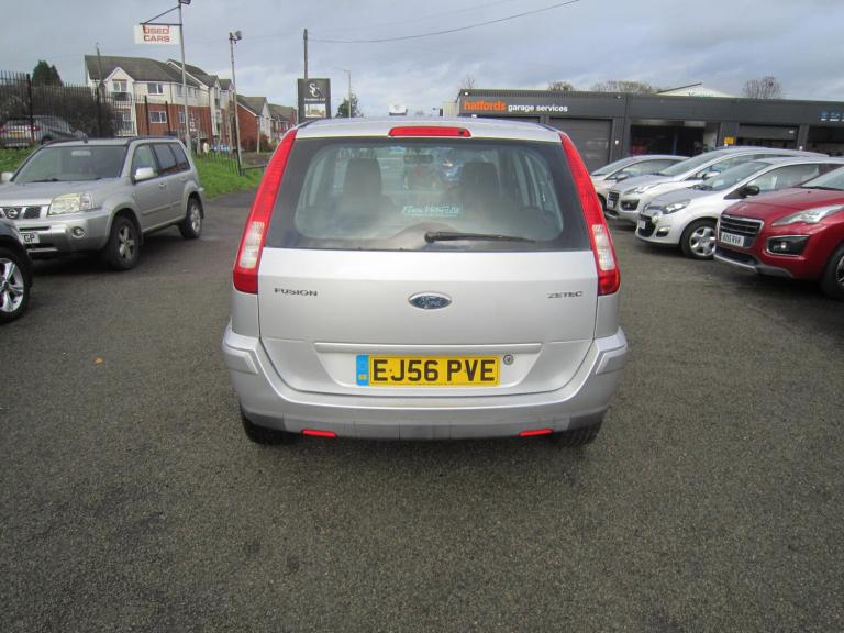 2007 Ford Fusion 1.6 Zetec 5dr Auto [Climate] New MOT included. HATCHBACK Petrol Automatic