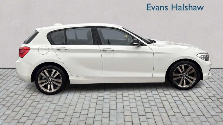 2019 BMW 1 Series 118i [1.5] Sport 5dr [Nav/Servotronic] HATCHBACK PETROL Manual