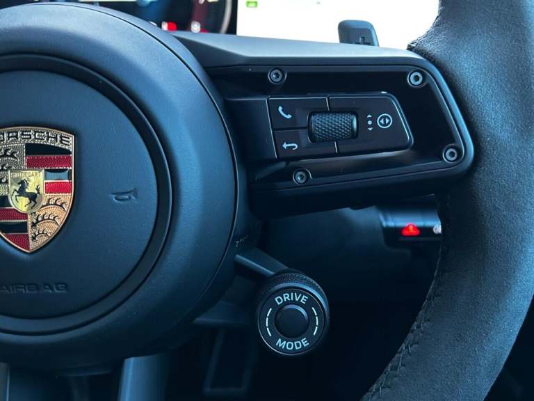 2024 Porsche 911 GTS 2dr PDK COUPE PETROL Automatic