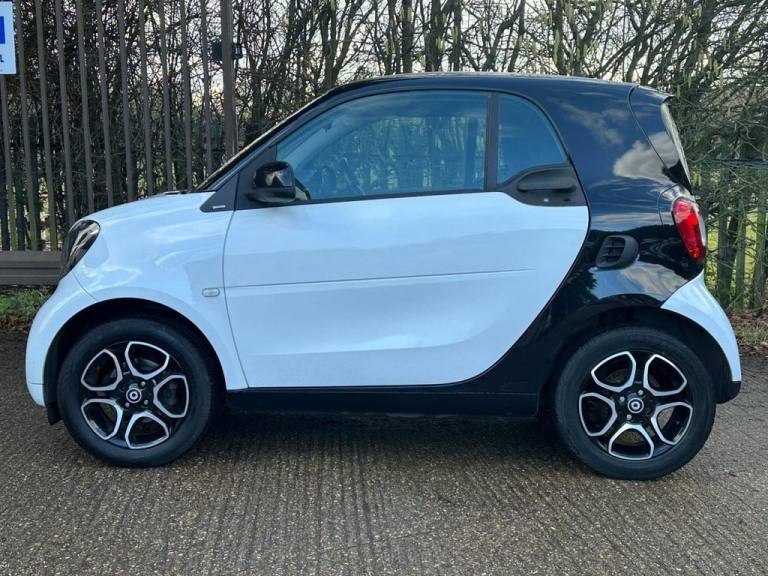 2016 P SMART FORTWO 1.0 PASSION COUPE 2DR PETROL MANUAL EURO 6 (S/S) (71 PS)