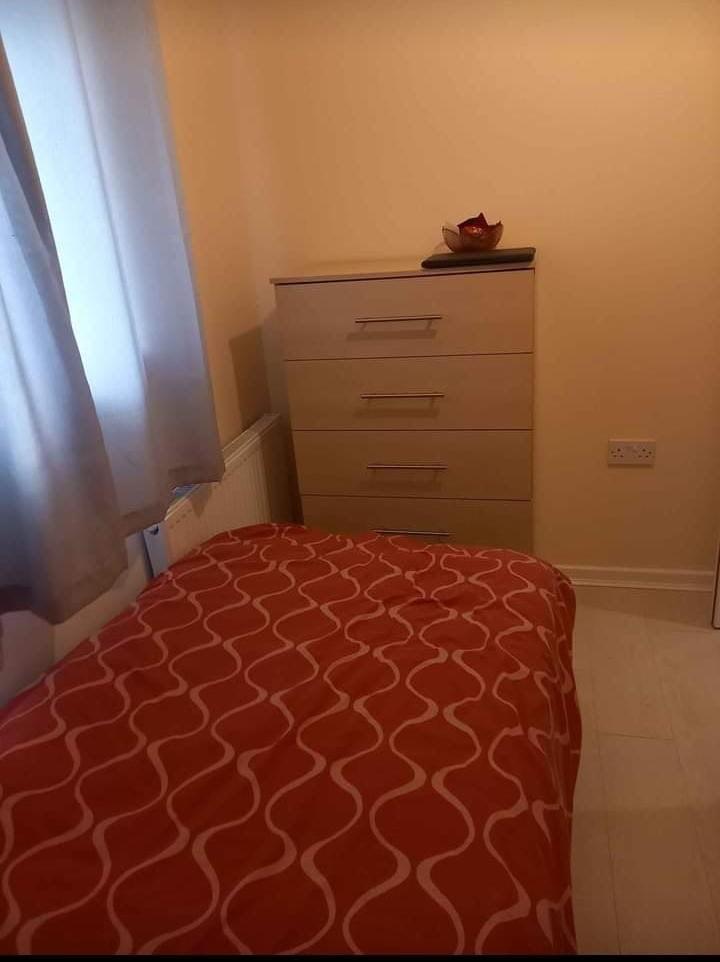 Room available in Cambridge to rent !