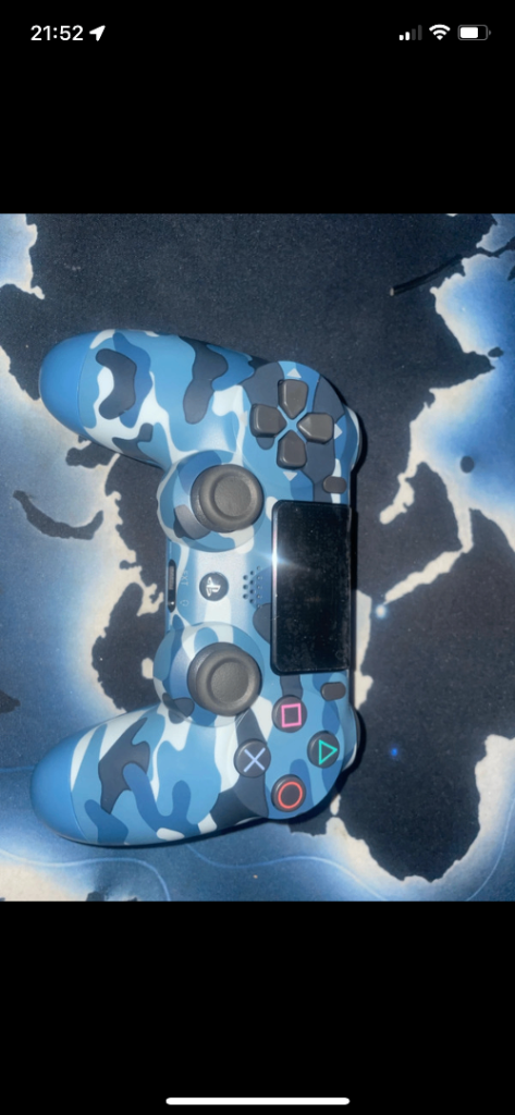 PS4 controller 