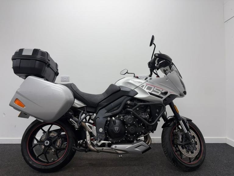 TRIUMPH TIGER SPORT 1050 ** RIDER MODES - 12 MONTH MOT - WARRANTY **
