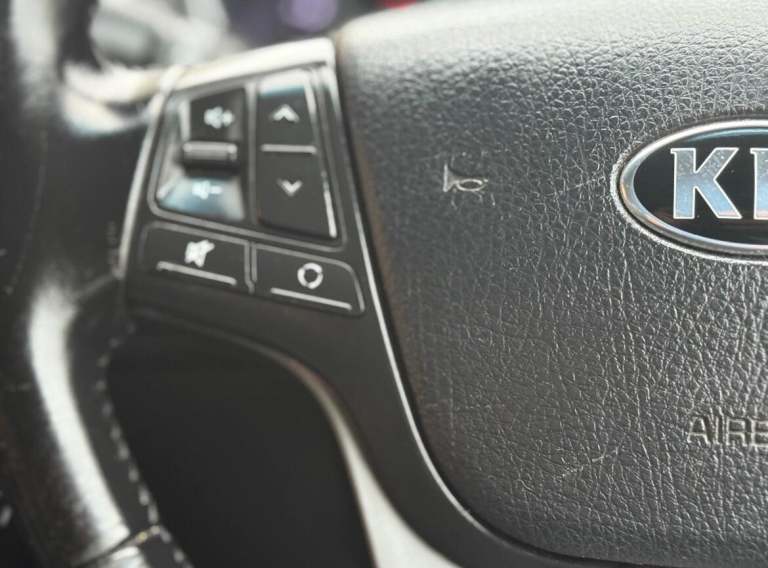 2013 Kia Sorento 2.2 CRDi KX-2 5dr Auto [Sat Nav] ESTATE DIESEL Automatic