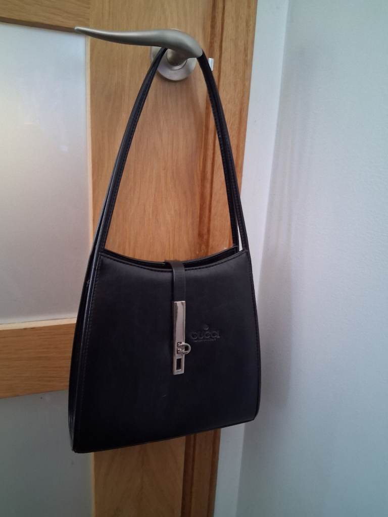 Black shoulder bag