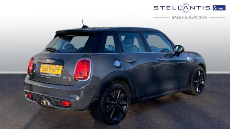 2018 MINI Hatch 2.0 Cooper S Hatchback 5dr Petrol Manual Euro 6 (s/s) (192 ps) Hatchback Petrol M...