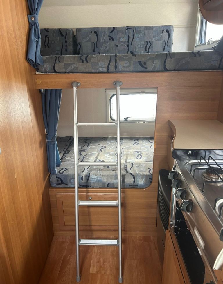 Fiat, 2006, 2300 (cc) 6 berth motorhome 