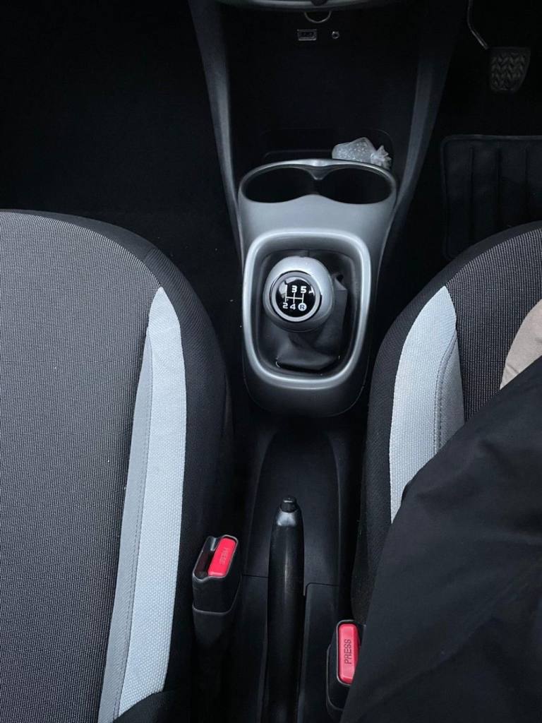 2014 Toyota AYGO 1.0 VVT-i x-play Hatchback 5dr Petrol Manual Euro 5 Euro 5 (68 ps) Hatchback Pet...