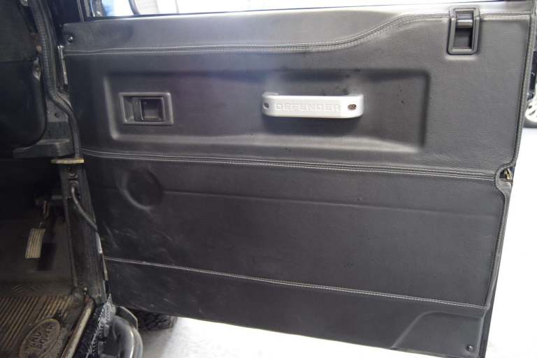 Defender 90 TD5 Pickup