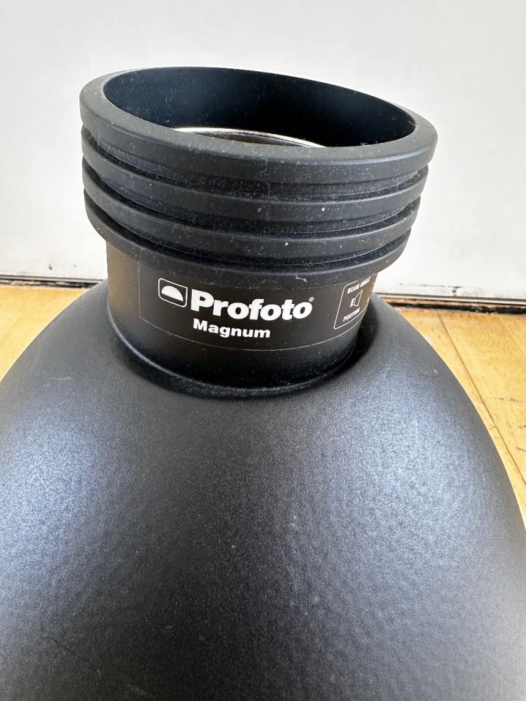 Profoto Magnum Reflector