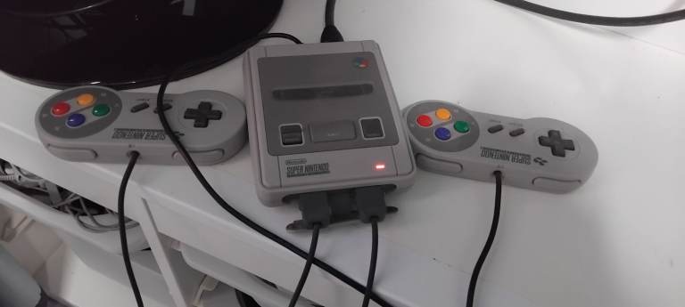 Nintendo SNES Classic Mini Console with 2 Controllers