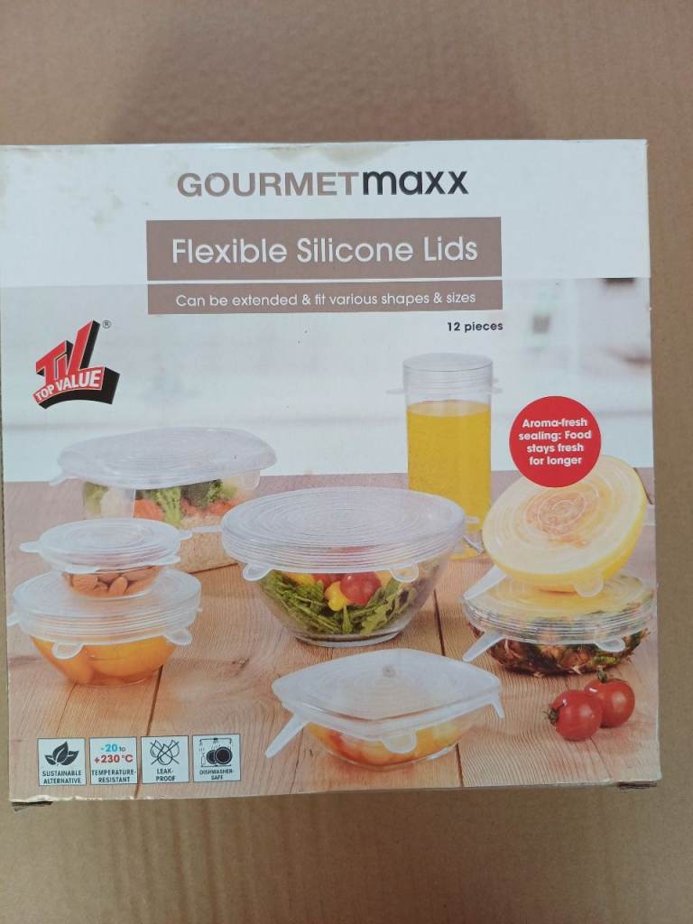 Flexible silicone lids